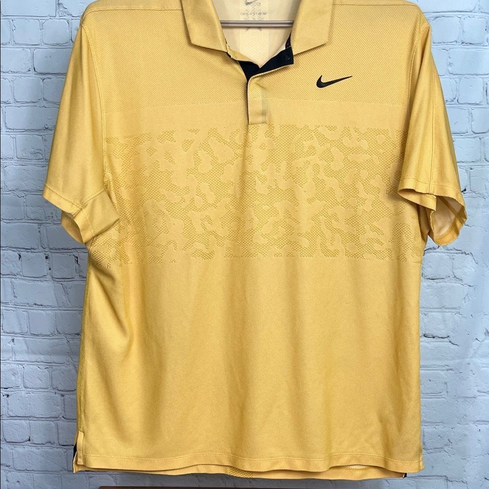 Tiger Woods Collection Nike Collab Golden Yellow Polo w/animal print Nike Swoosh